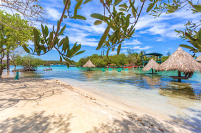 heck yeah outdoors - roatan scuba diving