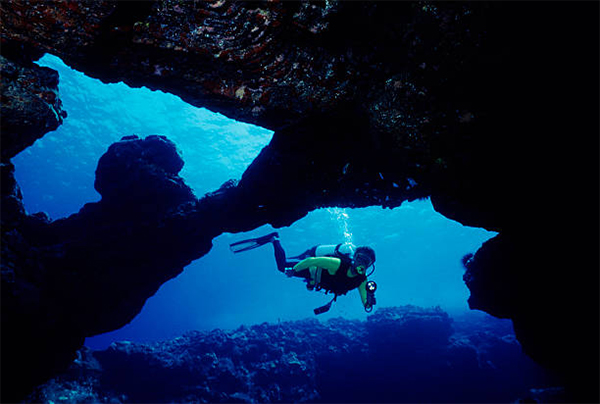 heck yeah outdoors - best scuba diving in hawaii